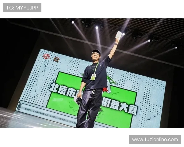 北京街舞队在世界攀岩锦标赛中以82分稳居积分榜首位 北京街舞队在世界攀岩锦标赛中以82分稳居积分榜首位