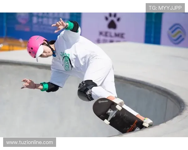 西安攀岩队在滑板精英赛中的拼搏历程与荣耀时刻