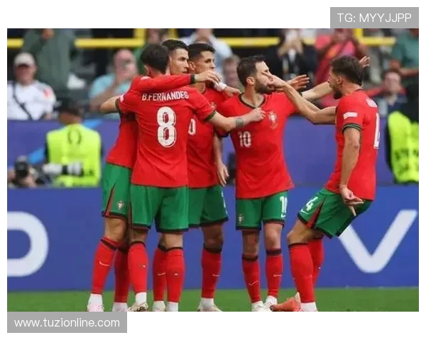 丹麦与葡萄牙足球历史交锋回顾与战绩分析