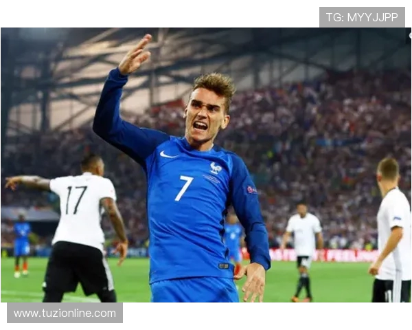 圣保罗与累体育054激战正酣谁能在这场较量中脱颖而出