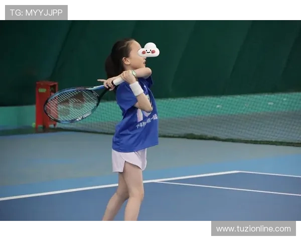 重庆网球队耐力训练揭秘:提升竞技状态的关键因素与方法探讨