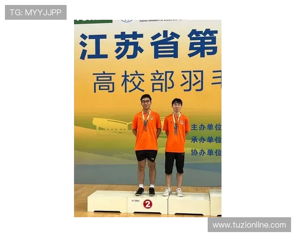 南京羽毛球队的节奏变化与比赛表现分析探讨