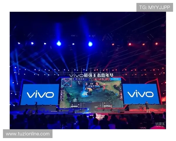 重庆网球队如何通过比赛经验变革提升竞技水平与团队协作能力