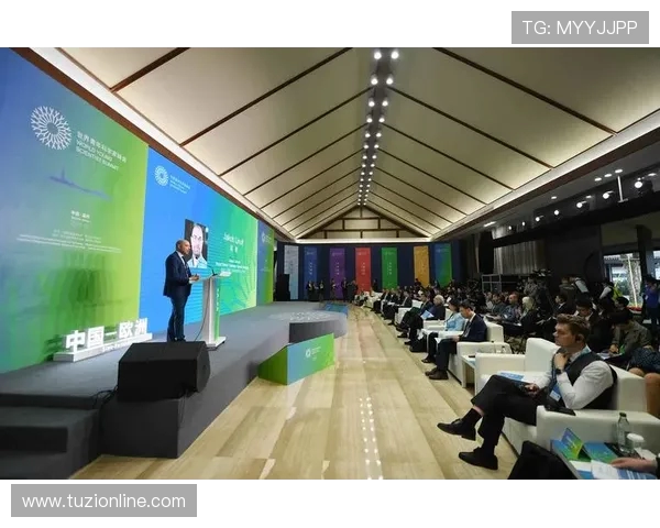 专访杨军：探寻英雄联盟背后的成功秘诀与未来发展方向