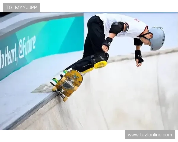 北京滑板队在滑板精英赛中的灵活性表现与战术分析